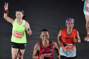 BIB: 26476, 271381
                            <button type="button" onclick="openModal(22999074)" class="btn btn-primary btn-sm float-right btn-popup" data-toggle="modal" data-target=".modal-high-quality">
                        <i class="fas fa-shopping-cart"></i> Add to Cart
                    </button>
                                            <button type="button" onclick="isThisMe(22999074, true)" class="btn btn-success btn-sm float-right btn-popup btn-isme hidden" data-toggle="tooltip" data-placement="bottom" title="นี่คือรูปของคุณใช่ไหม คลิกที่นี่เพื่อเอาเข้าอัลบั้ม">
                        <i class="fas fa-plus"></i> Add to album
                    </button>
                    <button type="button" onclick="isThisMe(22999074, false)" class="btn btn-warning btn-sm float-right btn-popup btn-isnotme hidden">
                        <i class="fas fa-ban"></i> Remove from album
                    </button>